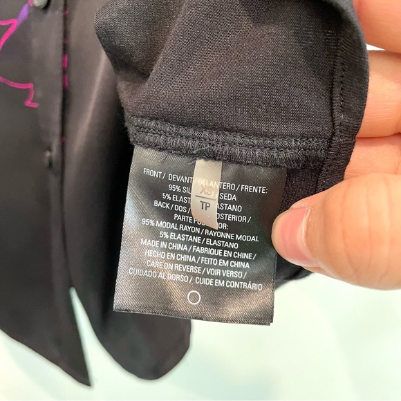 Elie Tahari Saks Fifth Exclusive Silk Stretch Button Down Shirt - Picture 7 of 12